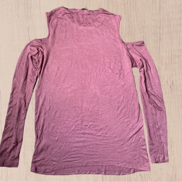 Women's Long sleeve cutout shoulder shirt lightweight burgundy wine tshirt xsmal - Picture 2 of 5